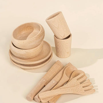 Wooden Dinnerware Playset (12pcs)