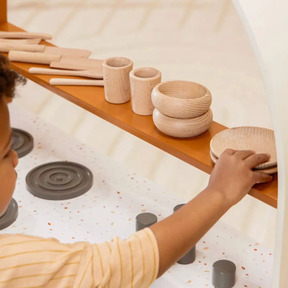 Wooden Dinnerware Playset (12pcs)