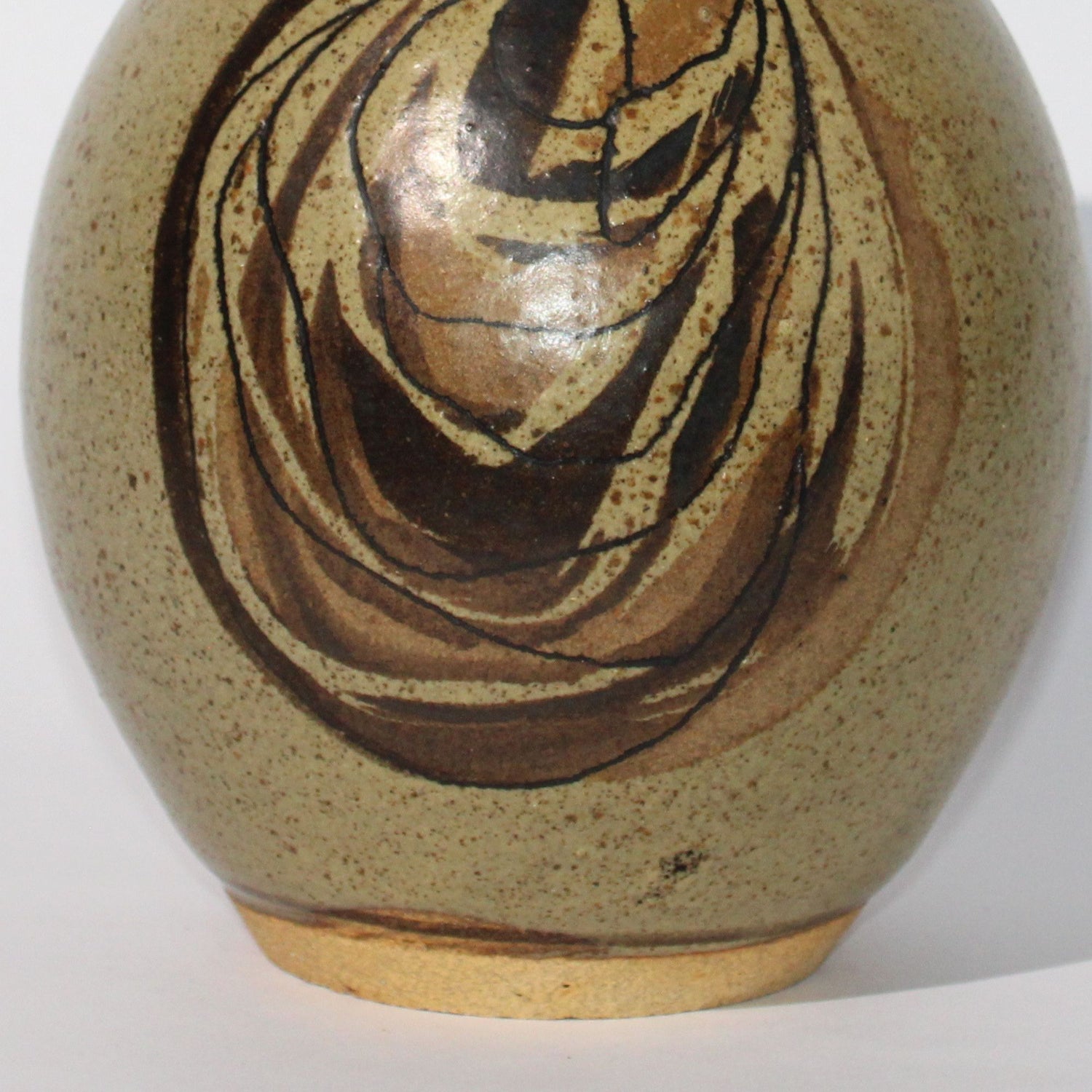 Ira Pottery Vase