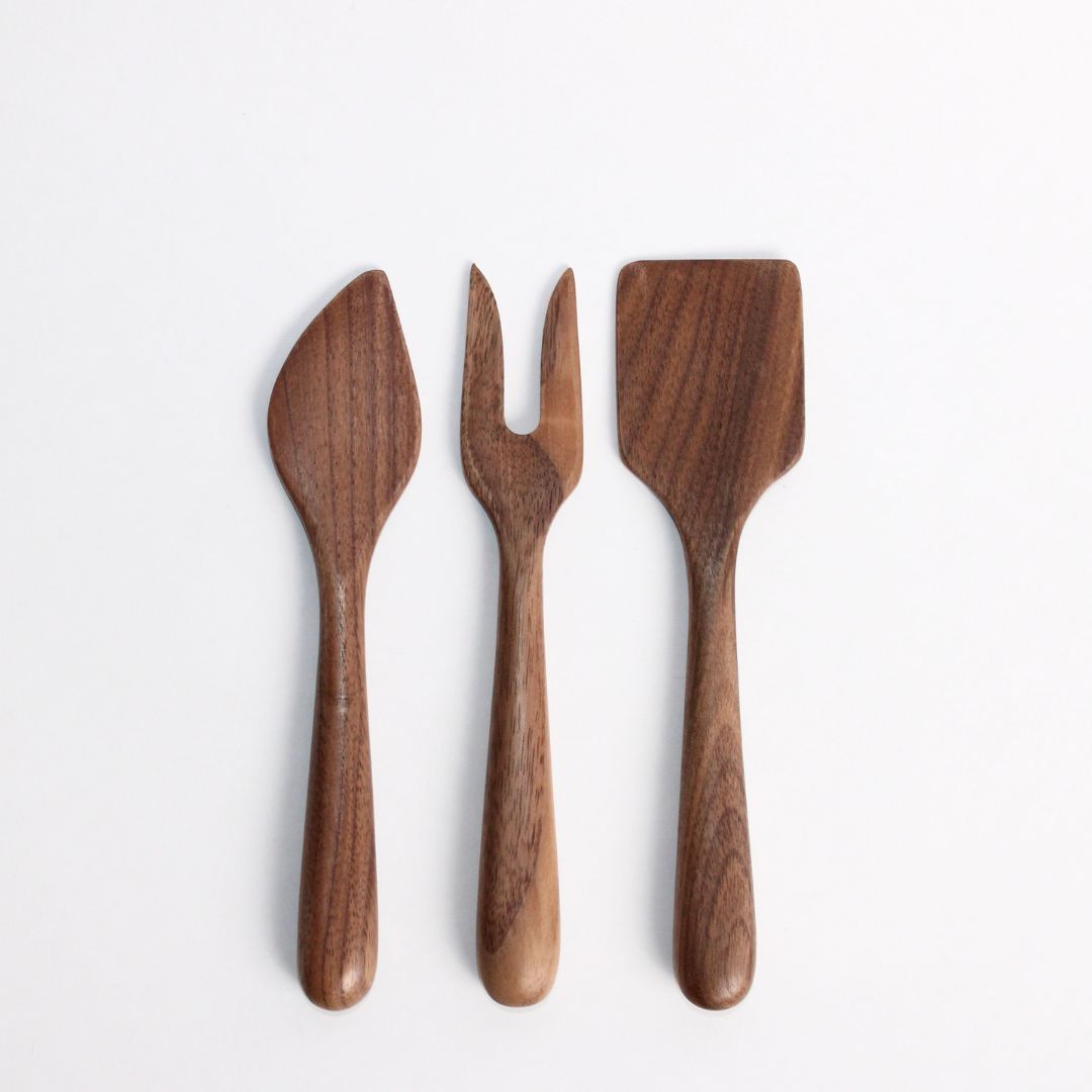 Walnut Cheese Knife Set